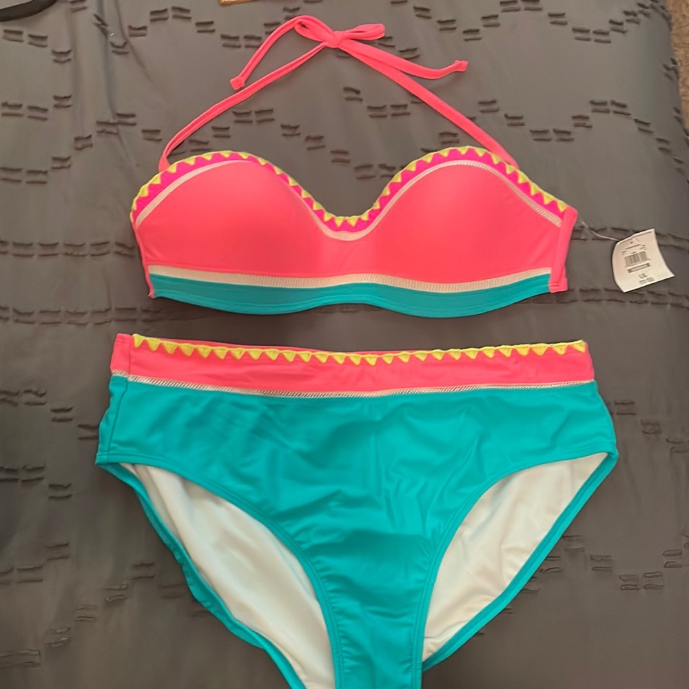 Woman’s 2 piece